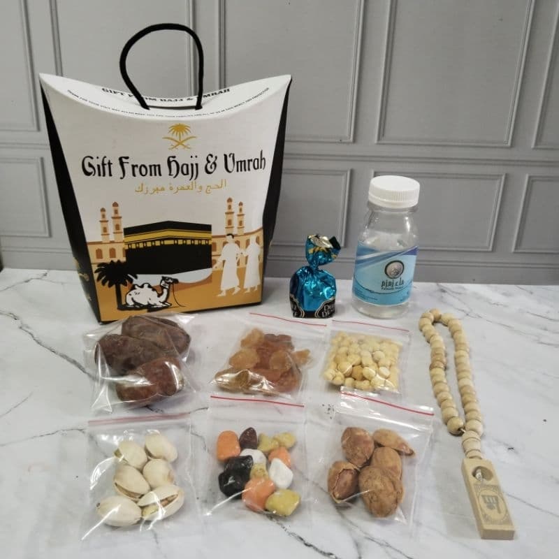 Review Paket Oleh-Oleh Haji & Umroh: Praktis, Berkah, dan Bikin Senang!