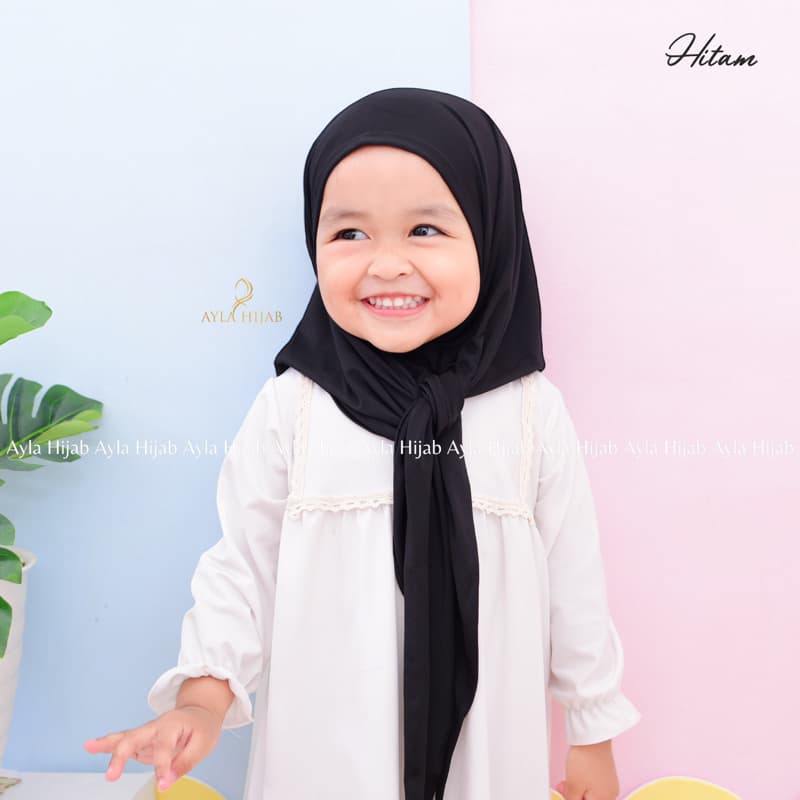 Review Pashtan Anak Camila: Hijab Instan Anti-Drama untuk Si Kecil