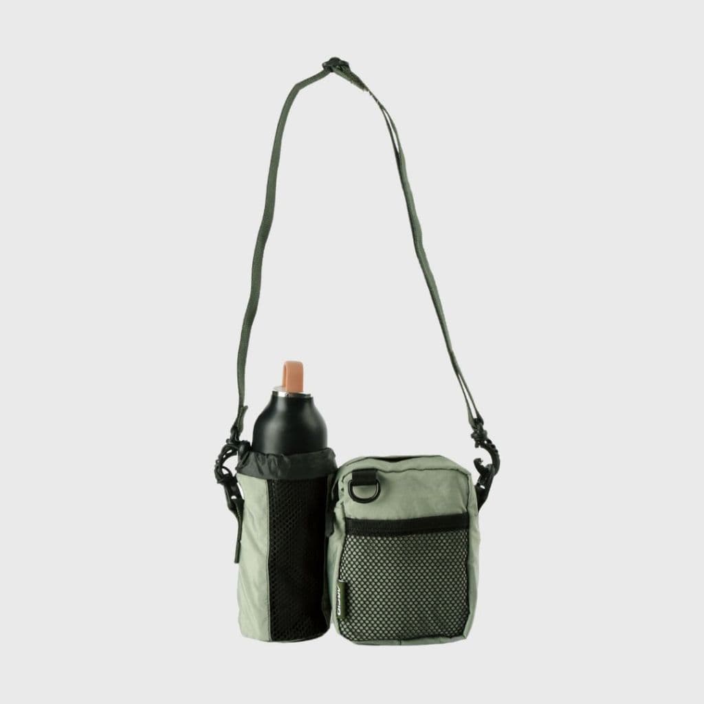 Review Tas Botol Mizu Sage: Solusi Kece Bawa Tumbler Tanpa Ribet