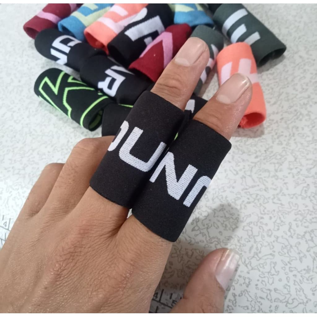 Review Pelindung Jari Elastis: Pahlawan Mungil di Lapangan