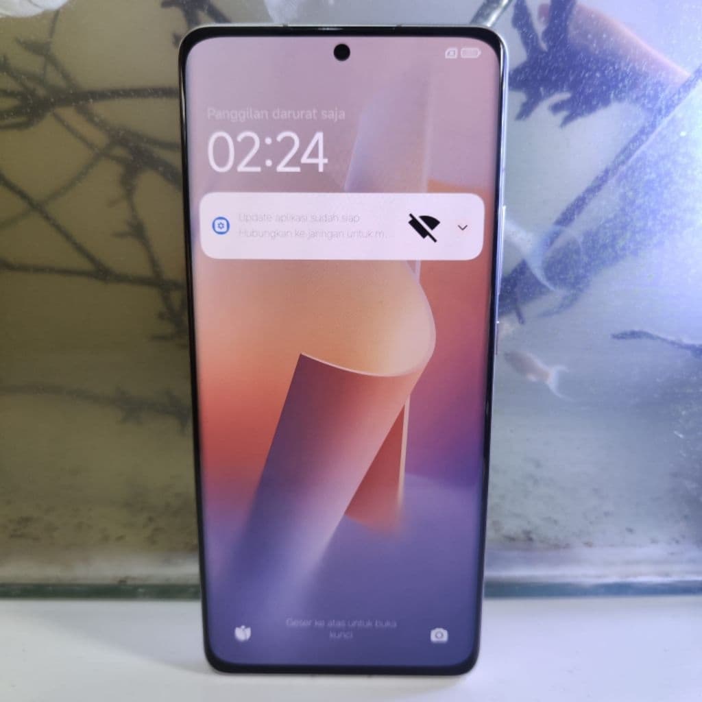 Review Xiaomi 12 Pro: Flagship Kencang, Ngecas Kilat!