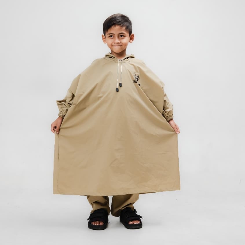 Review Jas Hujan Anak Sultan: Bikin Si Kecil Anti Basah!