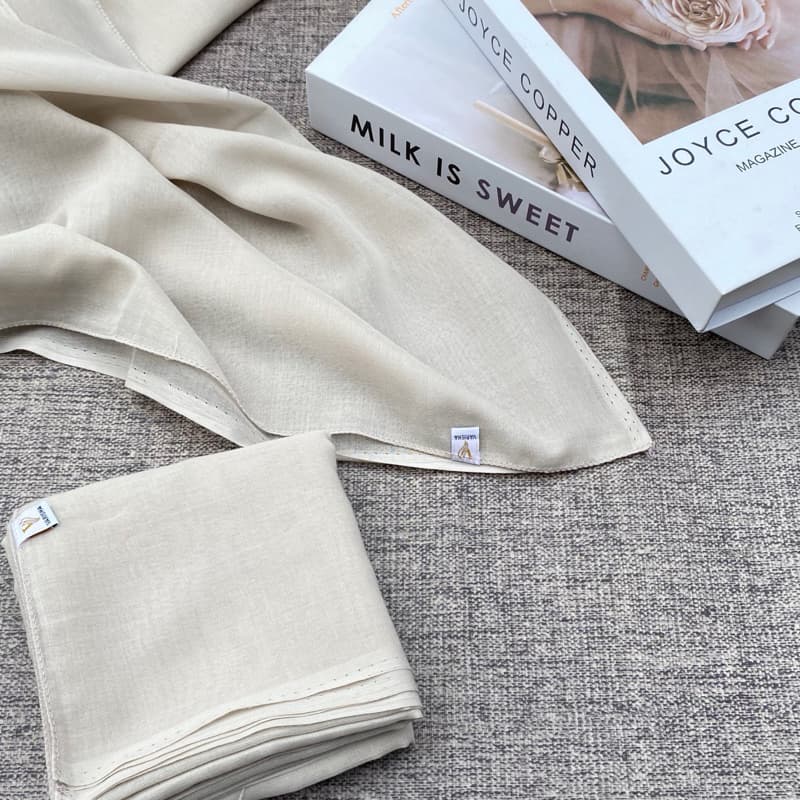 Review Hijab Paris Jadul Premium: Nostalgia yang Bikin Nyaman