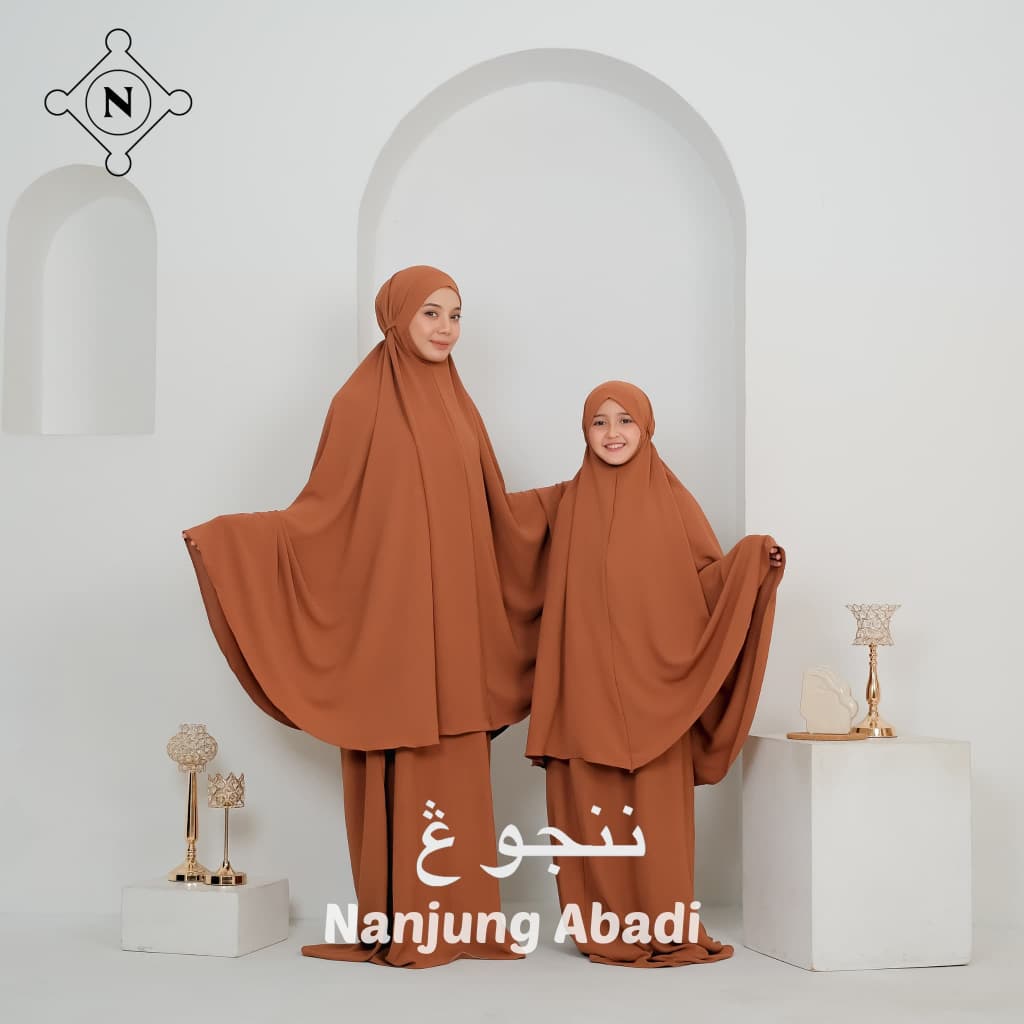 Review Mukena Khadijah Nanjung Abadi: Cantik & Anti Ribet