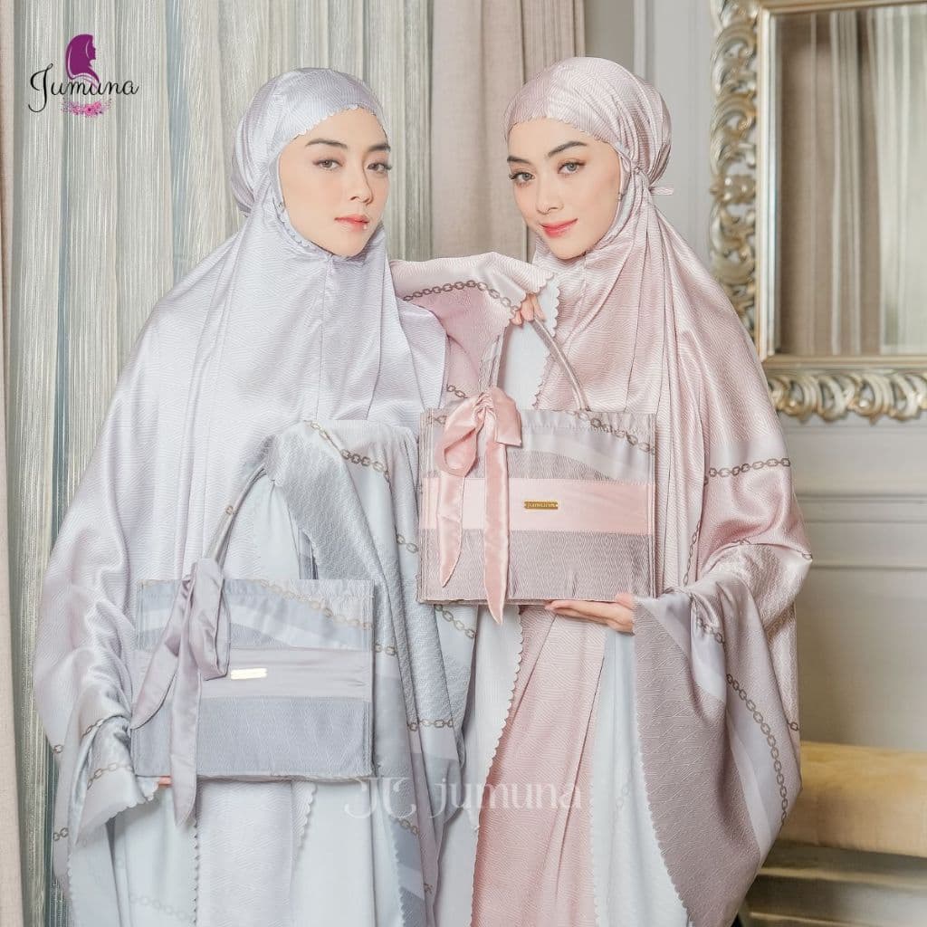 Review Jumuna Beatrix: Mukena Silk Lasercut yang Bikin Ibadah Auto-Glowing?