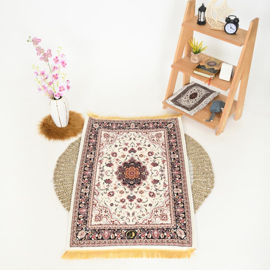 Review Sajadah THREEM: Empuknya Bikin Betah!