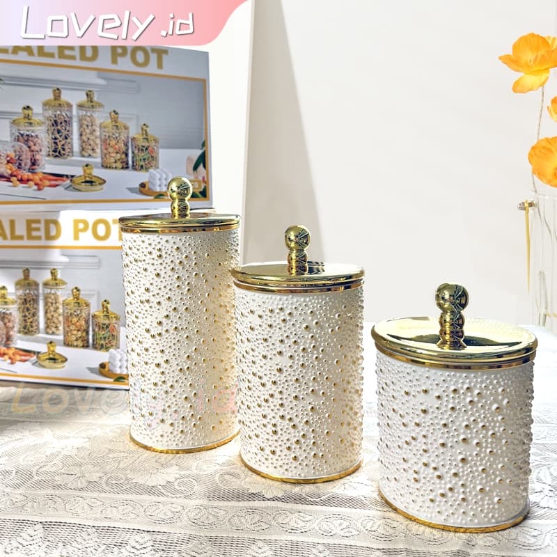 Review Toples Titik Emas: Mewah, Fungsional, Bikin Meja Cantik!