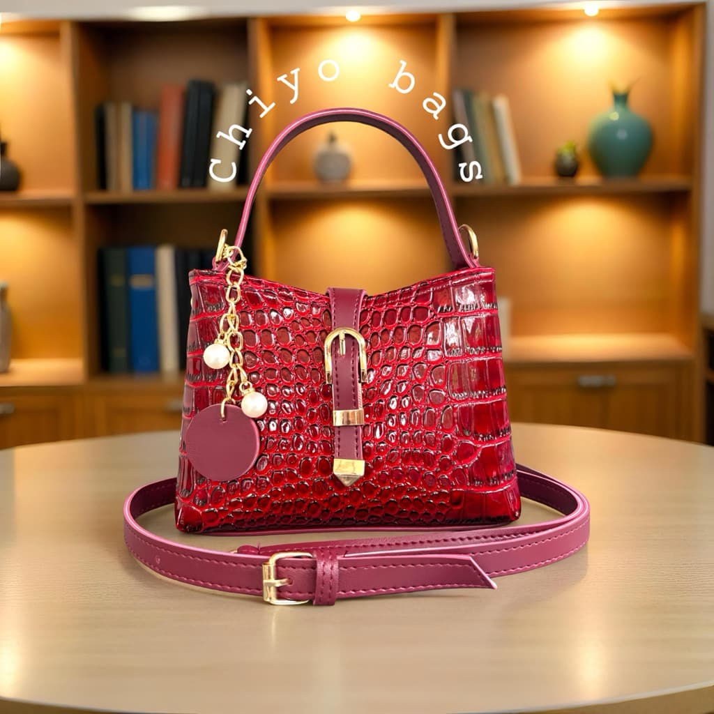 Chiyo bags CLARISSA: Tas Slempang Mini Elegan Kekinian
