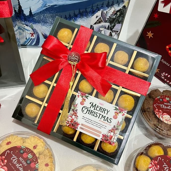 Review Nastar Wijsman: Kue Kering Premium Lumer di Mulut!